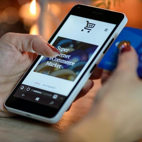 Zahlen und Fakten: HDE Online-Monitor 2025