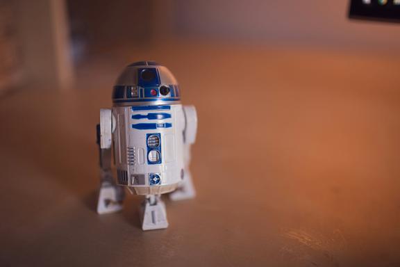 R2D2